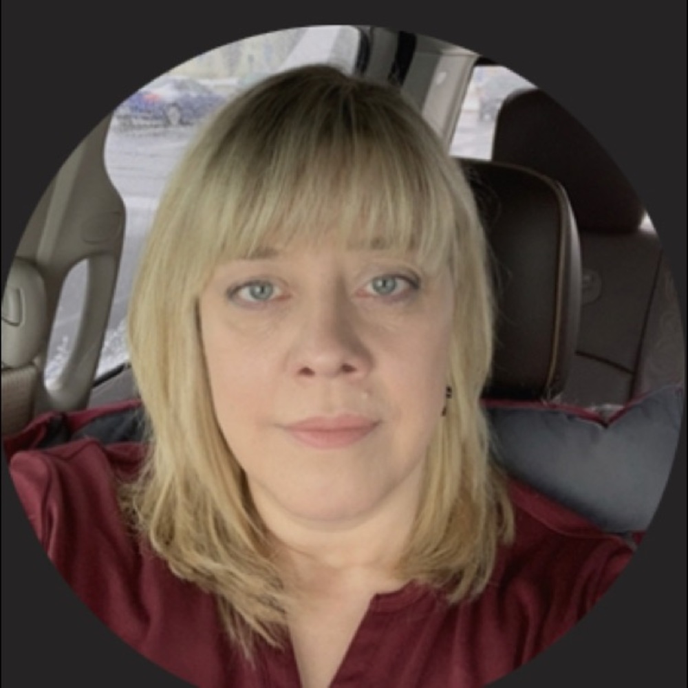 Meet your Posher, Kandy